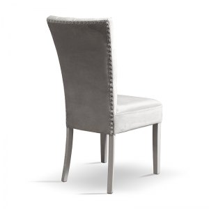 Piękne i klasyczne krzesło tapicerowane w stylu glamour chesterfield z pikowanym oparciem - guzikami lub kryształkami